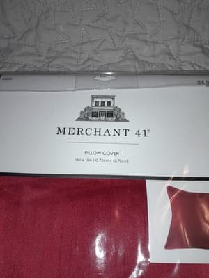 MERCHANT 41" Pillow Cover Fits 18"x18" Red / Burgundy 100% Polyester 435834 - Thumbnail 2
