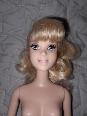 Disney Princess Doll Cinderella 2005 Blonde Hair Blue Eyes - Image 1