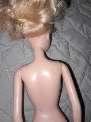 Disney Princess Doll Cinderella 2005 Blonde Hair Blue Eyes - Thumbnail 7