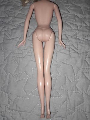 Disney Princess Doll Cinderella 2005 Blonde Hair Blue Eyes - Thumbnail 9