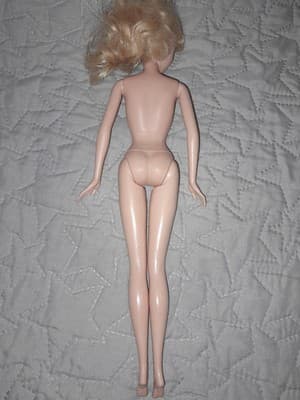 Disney Princess Doll Cinderella 2005 Blonde Hair Blue Eyes - Thumbnail 8