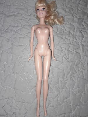 Disney Princess Doll Cinderella 2005 Blonde Hair Blue Eyes - Thumbnail 15
