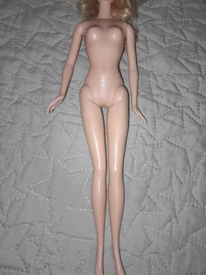 Disney Princess Doll Cinderella 2005 Blonde Hair Blue Eyes - Thumbnail 4