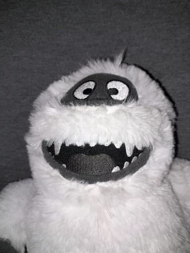 RUDOLPH THE RED NOSED REINDEER RARE Black and White Abominable Snowman Plush - Thumbnail 3