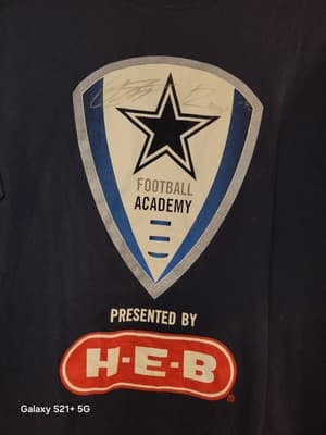 Dallas Cowboys Football Academy HEB XL Blue T-Shirt w/ 2 Silver Autographs - Thumbnail 3