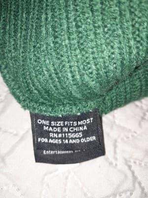 Harry Potter Slytherin Crest Logo Knit Cuff Pom Beanie Hat Cap L/XL Bonus Flag - Thumbnail 7