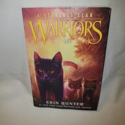 Warriors: A Starless Clan #2 Sky Paperback 2023 by Erin Hunter - Image 1