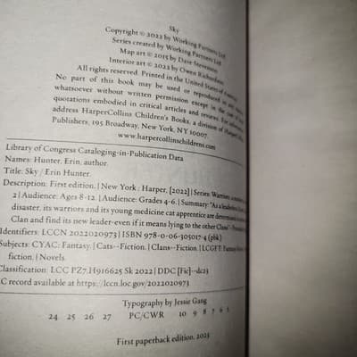 Warriors: A Starless Clan #2 Sky Paperback 2023 by Erin Hunter - Thumbnail 7