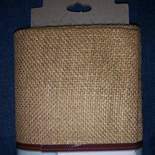 Crafty Cuts 1 Yard Brown Burlap 36 In x 47 In - Thumbnail 5