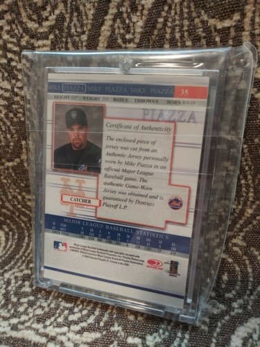 2004 DONRUSS TIMELINES MIKE PIAZZA GAME USED 2 COLOR PATCH CARD #35 - Thumbnail 3