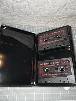 Pat Robertsons How To Discern The Will Of God For Your Life Cassette Audio Vol 1 - Thumbnail 4