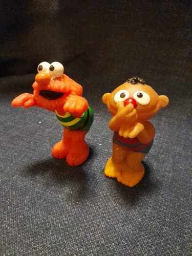 1998 Henson, Ernie & Elmo in a swimsuit, Sesame Street Character - Thumbnail 3