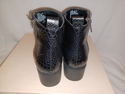 Justfab Booties Bianka Size 9 Black Zipper Ankle Boots Beautiful - Thumbnail 3