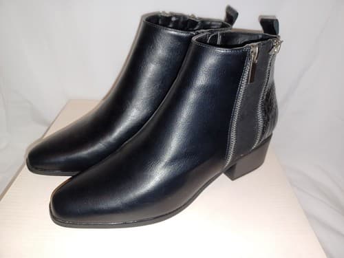 Justfab Booties Bianka Size 9 Black Zipper Ankle Boots Beautiful - Thumbnail 2