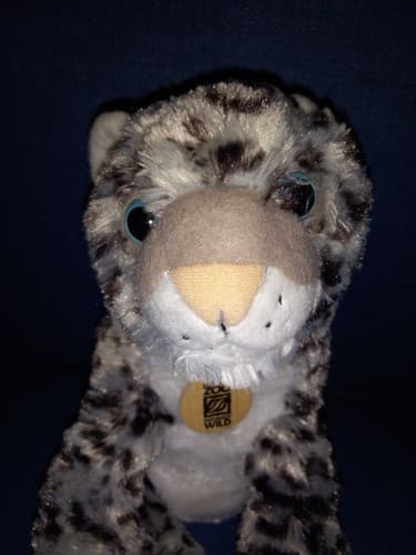 Snow Leopard Wild Republic Houston Zoo Plush Cuddly 12-inch Stuffed Animal Gray - Thumbnail 2