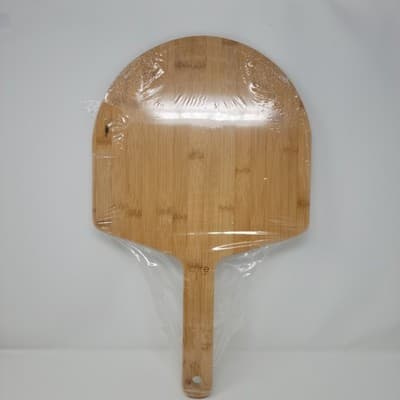 Bamboo Pizza Peel Charcuterie Serving Board Wooden Paddle 12x20 XOXOXO Engraved - Thumbnail 5