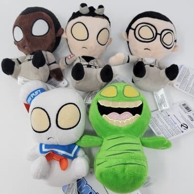 FUNKO Mopeez Ghostbusters Plush Lot Stay Puft Slimer Venkman Egon 5pc 5in - Thumbnail 3