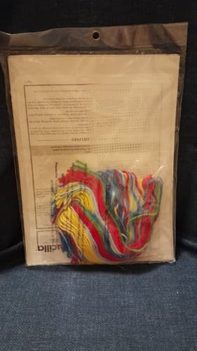 Bucilla FATHER'S DAY BOOKMARK PAIR Plastic Canvas KIT #6189 - Sealed - Thumbnail 3