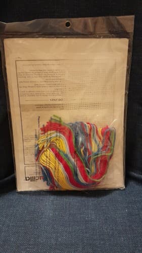 Bucilla FATHER'S DAY BOOKMARK PAIR Plastic Canvas KIT #6189 - Sealed - Thumbnail 4
