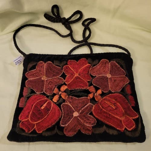 Handmade Guatemala Velvet Crossbody Bag Purse Embroidered Floral Black 7.5"x6" - Thumbnail 2