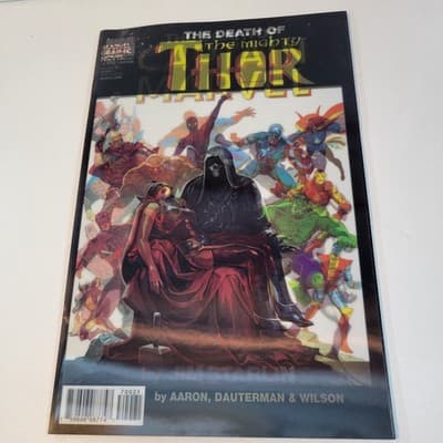 Thor #700 Lenticular Variant Death of Captain Marvel Homage Marvel 2017 - Thumbnail 3