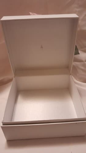 DIOR Gift Momento Box Padded Leather-like FLOWER ON Top Hinged Satin-lined - Thumbnail 8