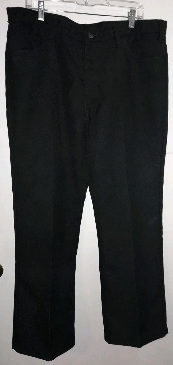 Levi's Men's Flat Front Solid Black Polyester Sz 40x32 (38"x28.5") Gold Label - Image 1
