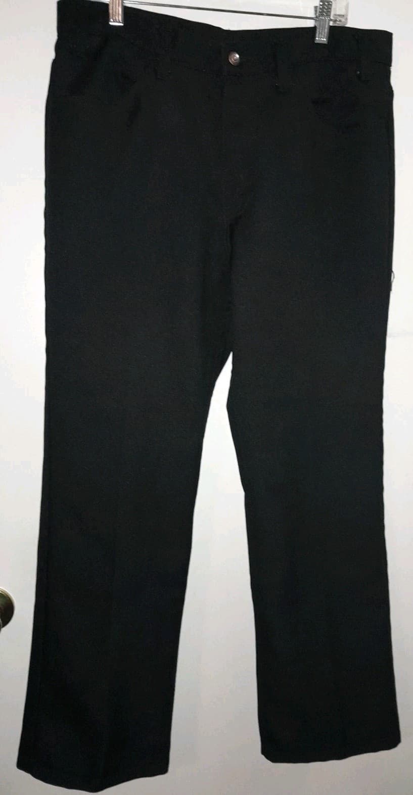 Levi's Men's Flat Front Solid Black Polyester Sz 36x30 (36"x29.5") Gold Tab - Image 1
