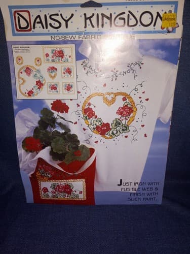Daisy Kingdom "SUMMER FAVORITES" No-Sew Iron-On Fabric Appliques #6395 - New! - Image 1