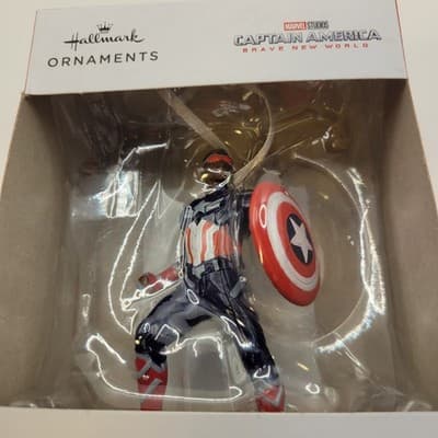 Hallmark Captain America Brave New World (2025) CAPTAIN AMERICA Tree Ornament - Thumbnail 2