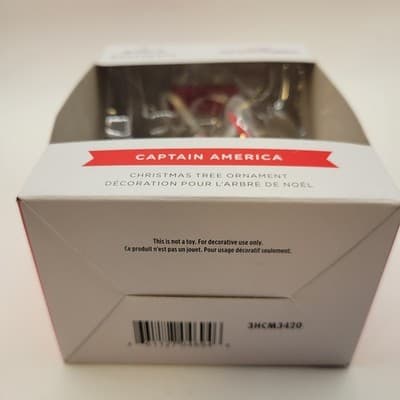 Hallmark Captain America Brave New World (2025) CAPTAIN AMERICA Tree Ornament - Thumbnail 10