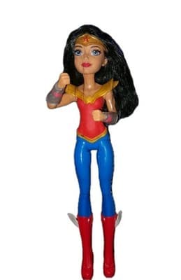 DC Super Hero Girls Wonder Woman Figure And Metropolis High Book Bundle Lot Of 2 - Thumbnail 2