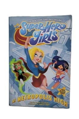 DC Super Hero Girls Wonder Woman Figure And Metropolis High Book Bundle Lot Of 2 - Thumbnail 8