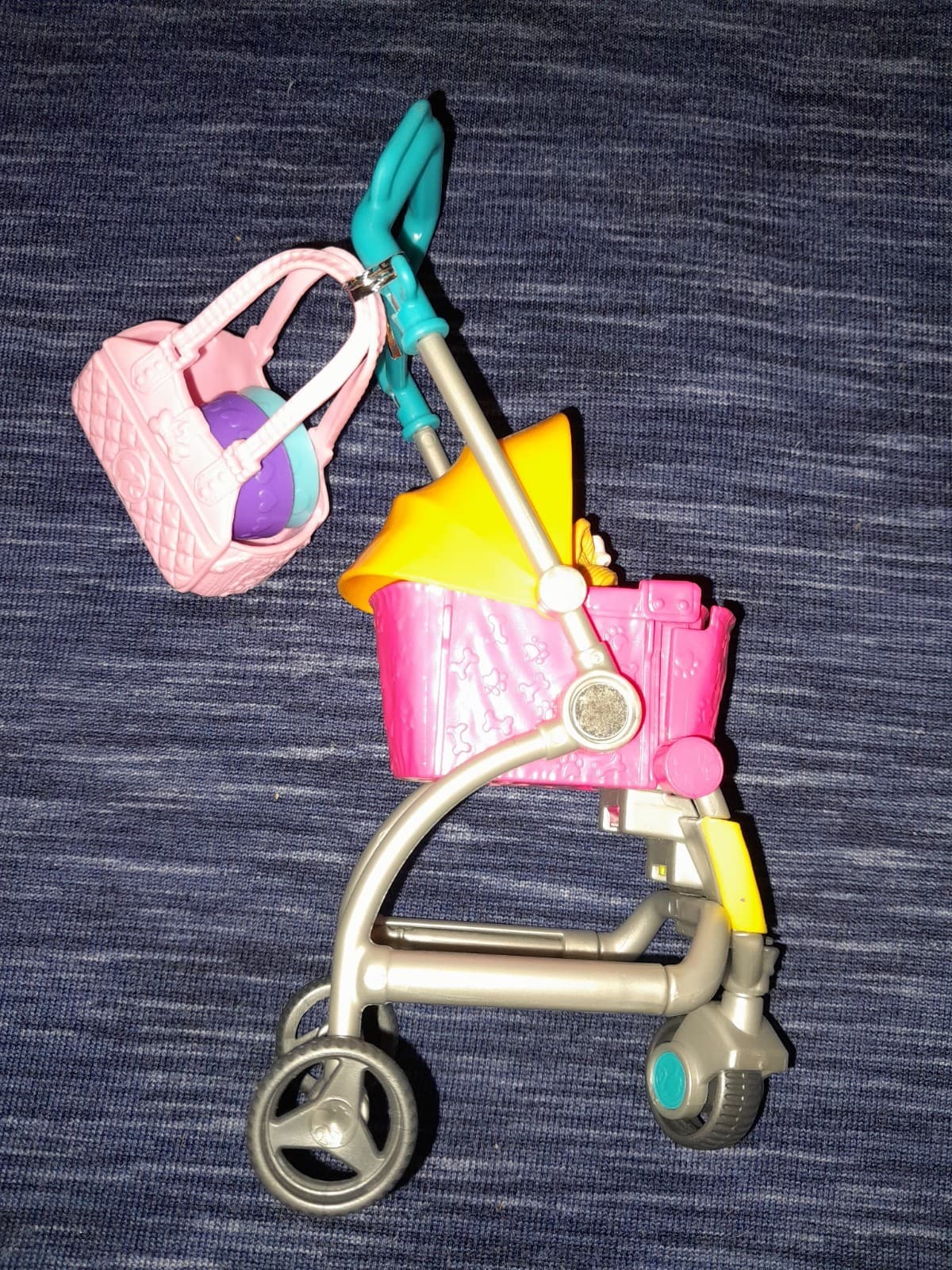 Pup Stroller 1 Dog 2 Bowls 1 Tote 2019 Mattel Barbie Stroll N Play Toy 7" - Thumbnail 8