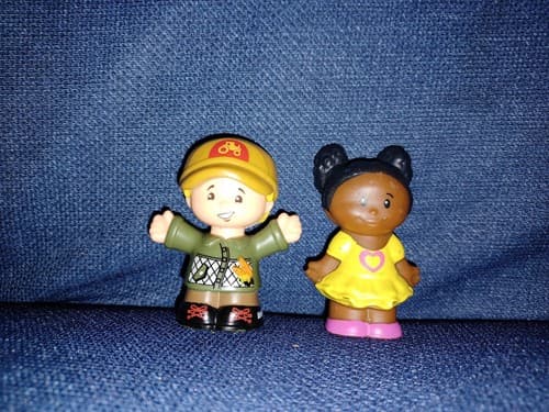 2X Fisher Price Little People FARMER MAN And Musical Tessa Girl Yellow Dress Lot - Image 1