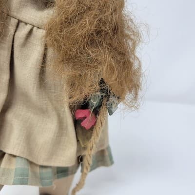 1994 Longaberger Lizzie High 11" Wooden Doll Goose 10th Anniversary Cottagecore - Thumbnail 5