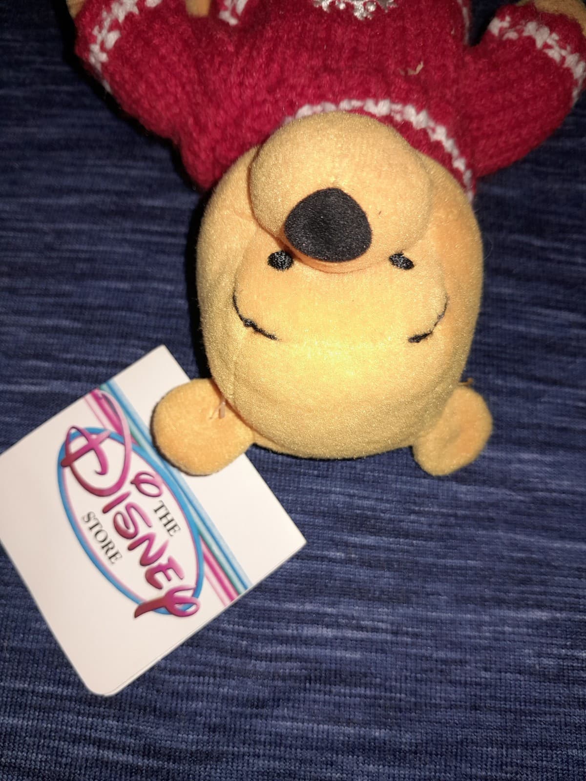 Winnie The Pooh Snowflake Sweater Pooh Family Bean Bag Plush Disney Store 1998 - Thumbnail 2