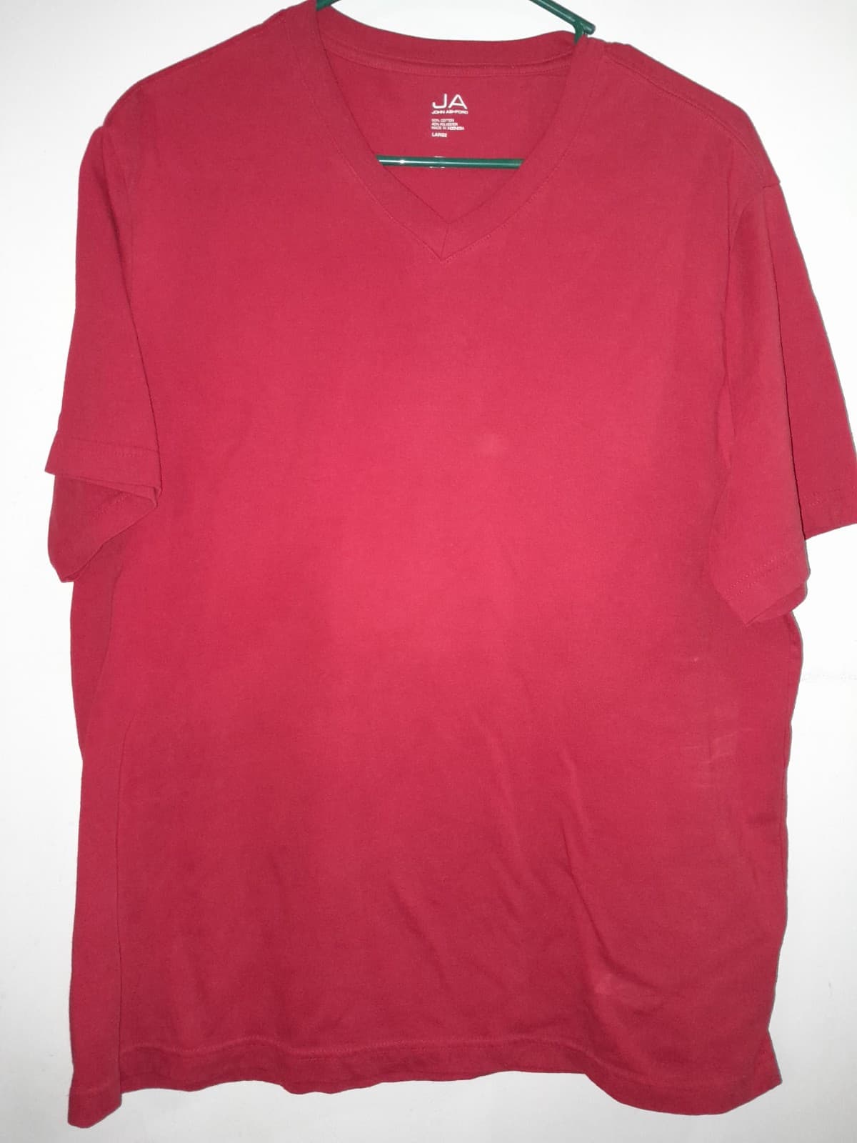 JA John Ashford RED Mens LARGE Short Sleeve V-NECK T-Shirt Function Meets Style - Thumbnail 2