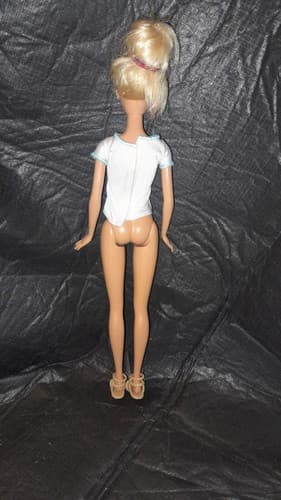 1998/1999 Mattel Barbie Doll Blonde Blue Eyes T-shirt & Beige Heels - Thumbnail 4