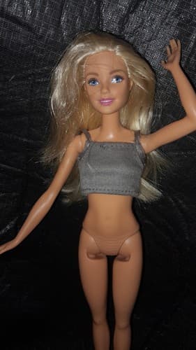 Mattel Barbie Doll 2013 / 2015 Blonde Hair & Tank Top - Thumbnail 3