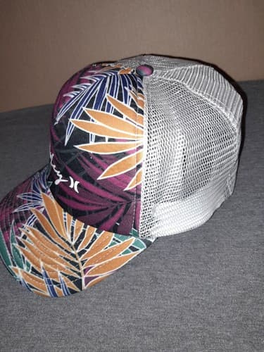 HURLEY With ICON SCRIPT TRUCKER Mesh Back Snapback Floral Print - Thumbnail 2