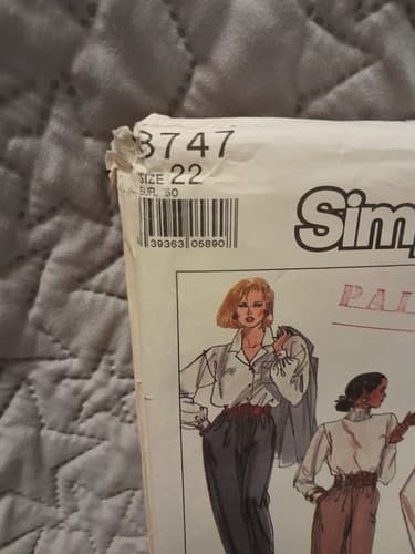 Simplicity 8747 Misses' Pants Seamless Crotch Plus Size 22 2X UNCUT Pattern - Thumbnail 2