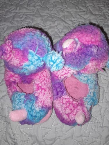 Girls' Build A Bear Workshop Llama Confetti Slippers Children Size Small 10-11 - Thumbnail 4