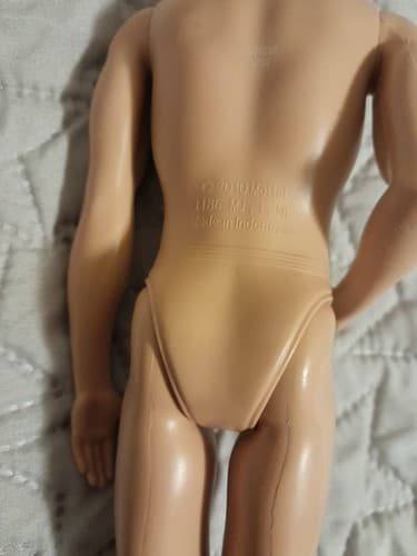 2012 Mattel Barbie Ken Fashionista Doll molded Hair - Thumbnail 6