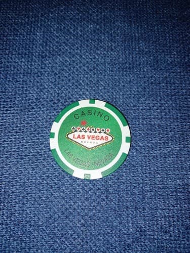 Poker Chip Las Vegas Sign 11.5 gram Clay Composite - Image 1