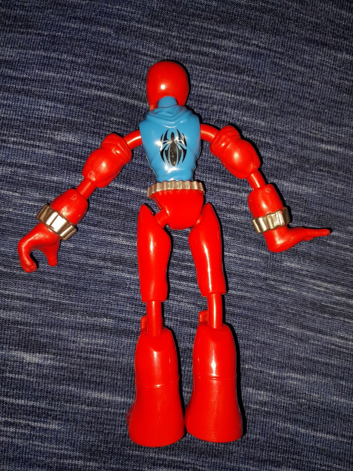 Marvel Spider-Man Scarlet Spider Bend And Flex Bendy 6" Inch Action Figure 2020 - Thumbnail 3