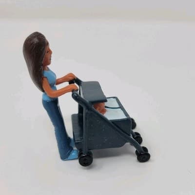 Lil Homies Series 8 Baby Mama #248 w Lao & Malo Twins Stroller Homies - Thumbnail 2