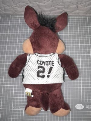 San Antonio Spurs Mascot Coyote Plush In Home Team Jersey "2!" 2017 Curto Toy - Thumbnail 5