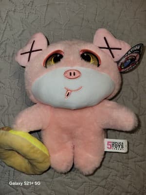 5 IMPLICATIONS TOYS Pig Holding Donut Plush Anime Nwt - Thumbnail 3
