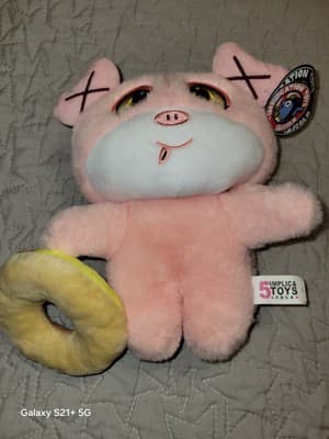 5 IMPLICATIONS TOYS Pig Holding Donut Plush Anime Nwt - Thumbnail 2